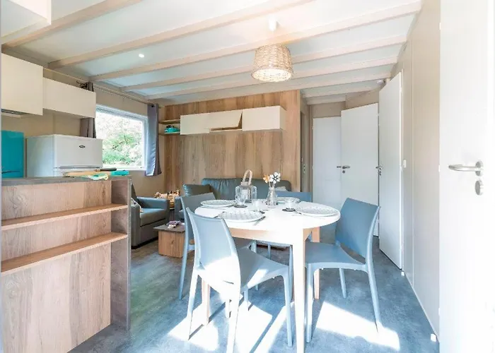 キャンプ場 Le Marache ビガーノ